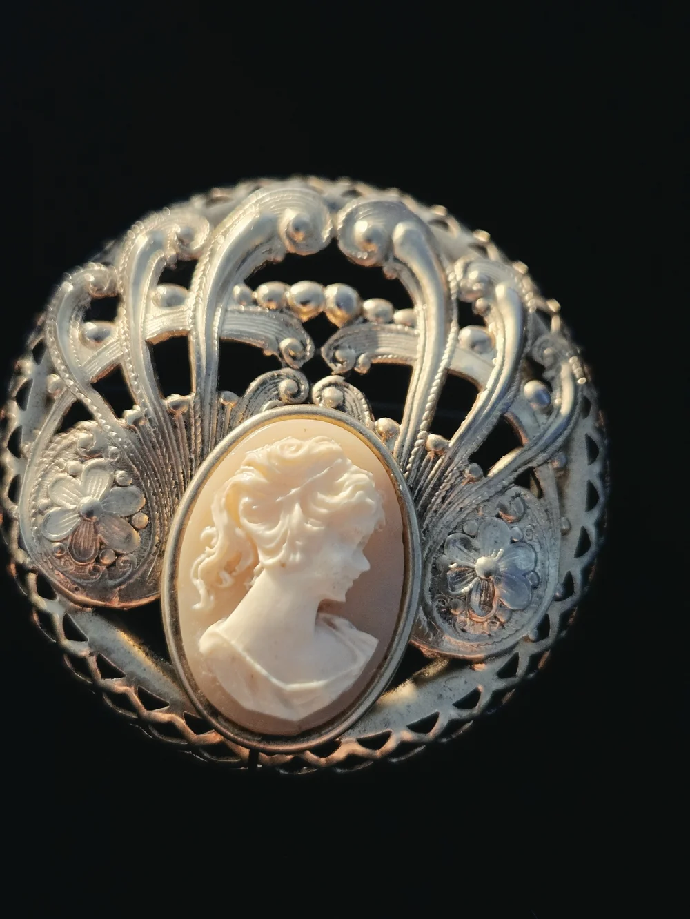 Vintage Victorian Revival Cameo Gold Tone Brooch
